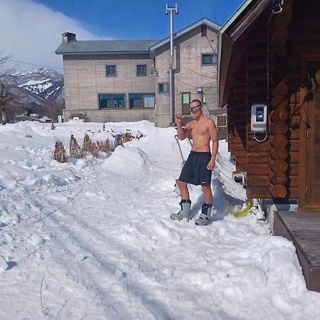 Log Cottage Villa Happo Hakuba Exterior foto